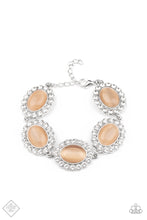 Load image into Gallery viewer, Demurely Diva - Orange
